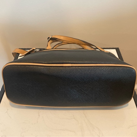 Giani Bernini's black with taupe trim triple compartment structured satchel - Picture 3 of 12